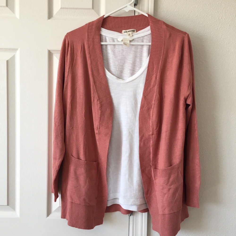 Rosé front pocket cardigan